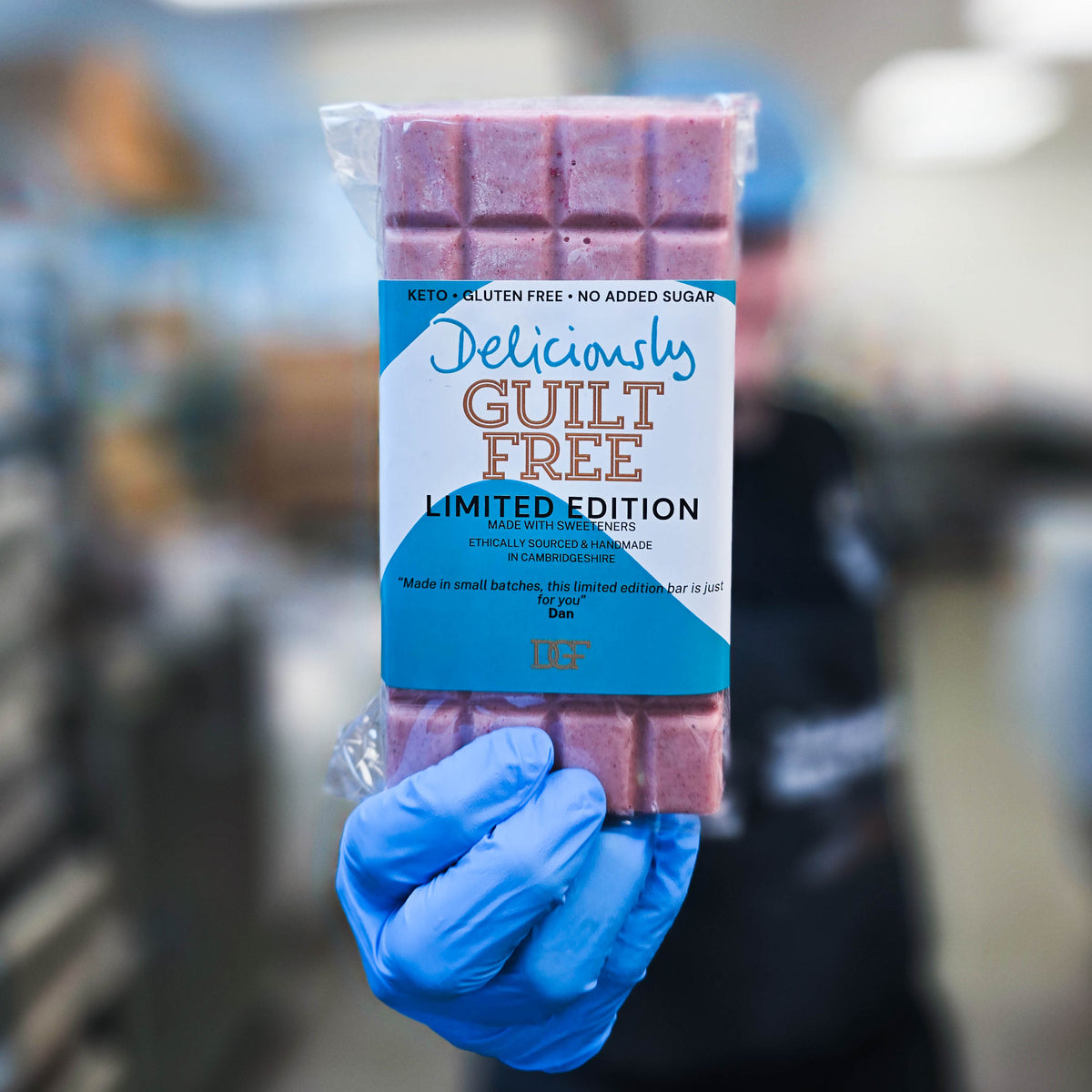 Raspberry & Vanilla Keto White Chocolate Bar 100g