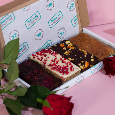 Love Box of 8 Mixed Keto Cakes
